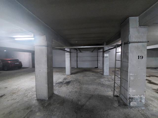 Garaje en Alquiler en Rúa Quintela, 12 en As Travesas - Balaídos