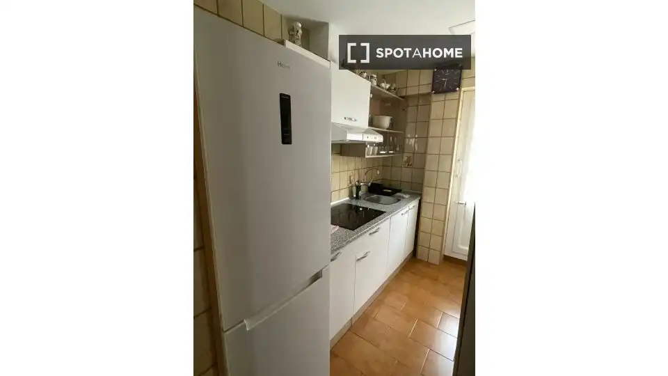 Habitación en Trinitat