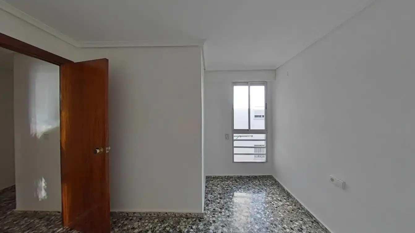 Bedroom of Flat for sale in Torrent
