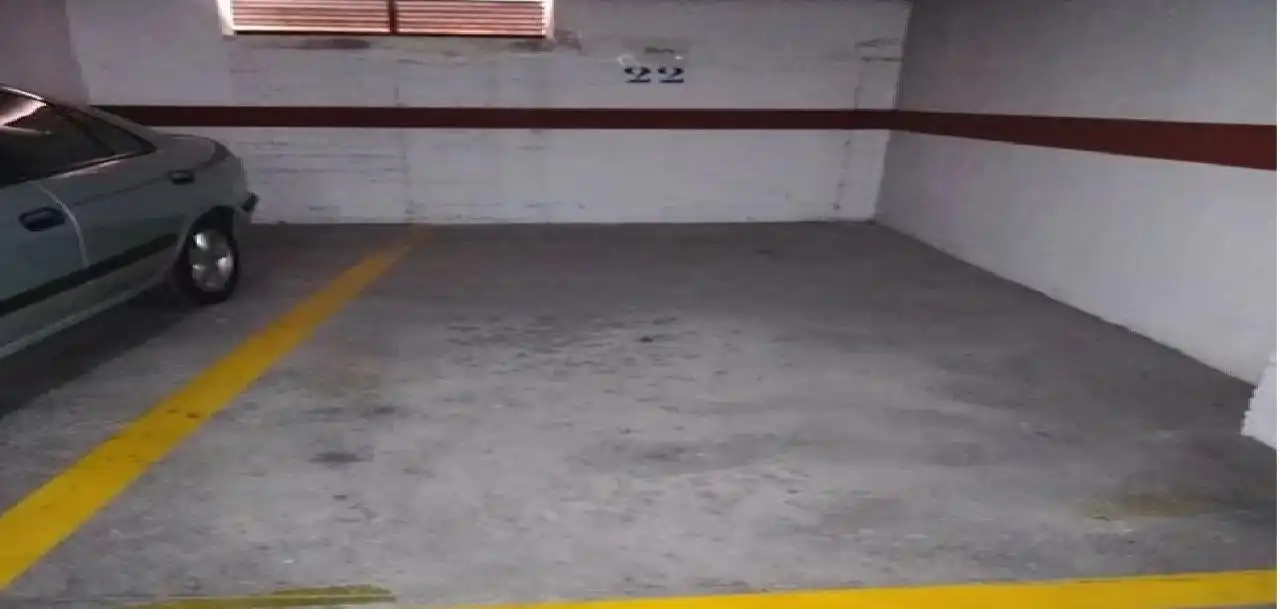 Parcheggio in vendita a del Rosario