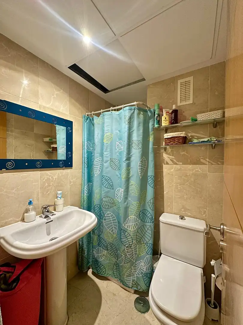 Badezimmer von Wohnungen zum Verkauf in Benalmádena mit Klimaanlage, Heizung und Terrasse
