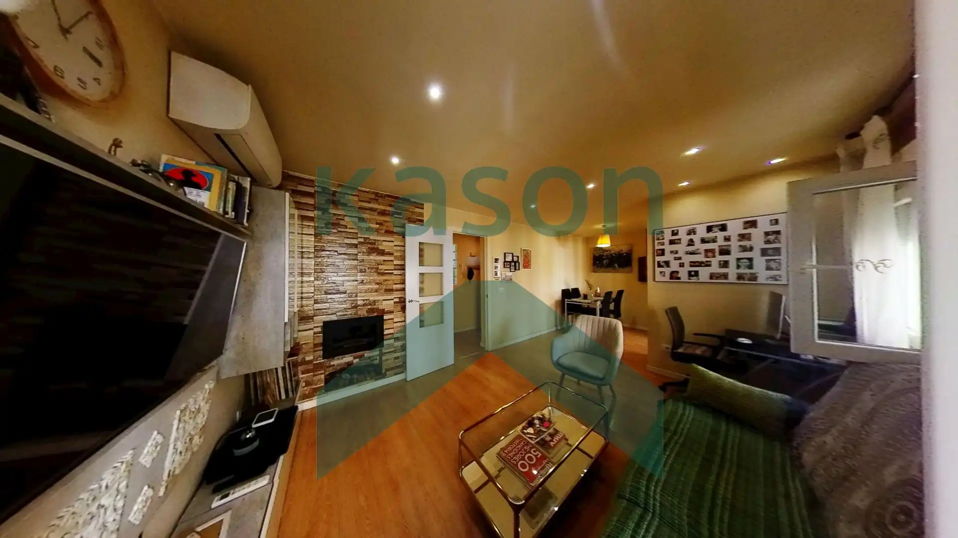 Living room of Flat for sale in Madrid  with Air Conditioner and Heating