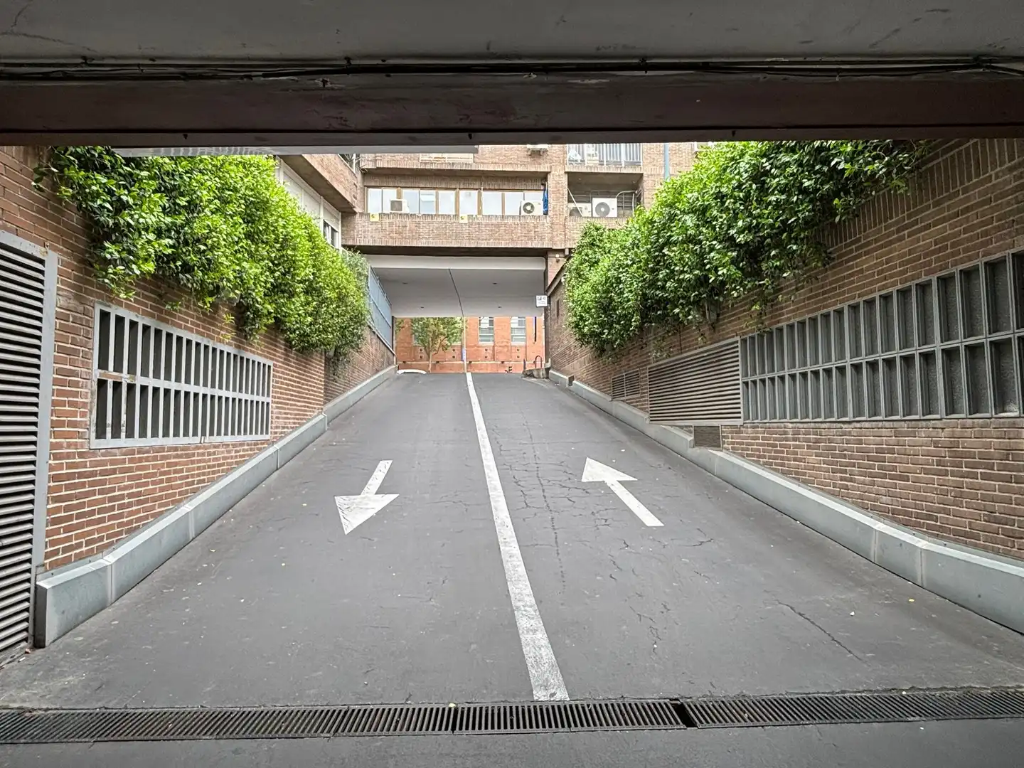 Aparcamiento en venta en Calleja Bravo  Murillo, imagen 6