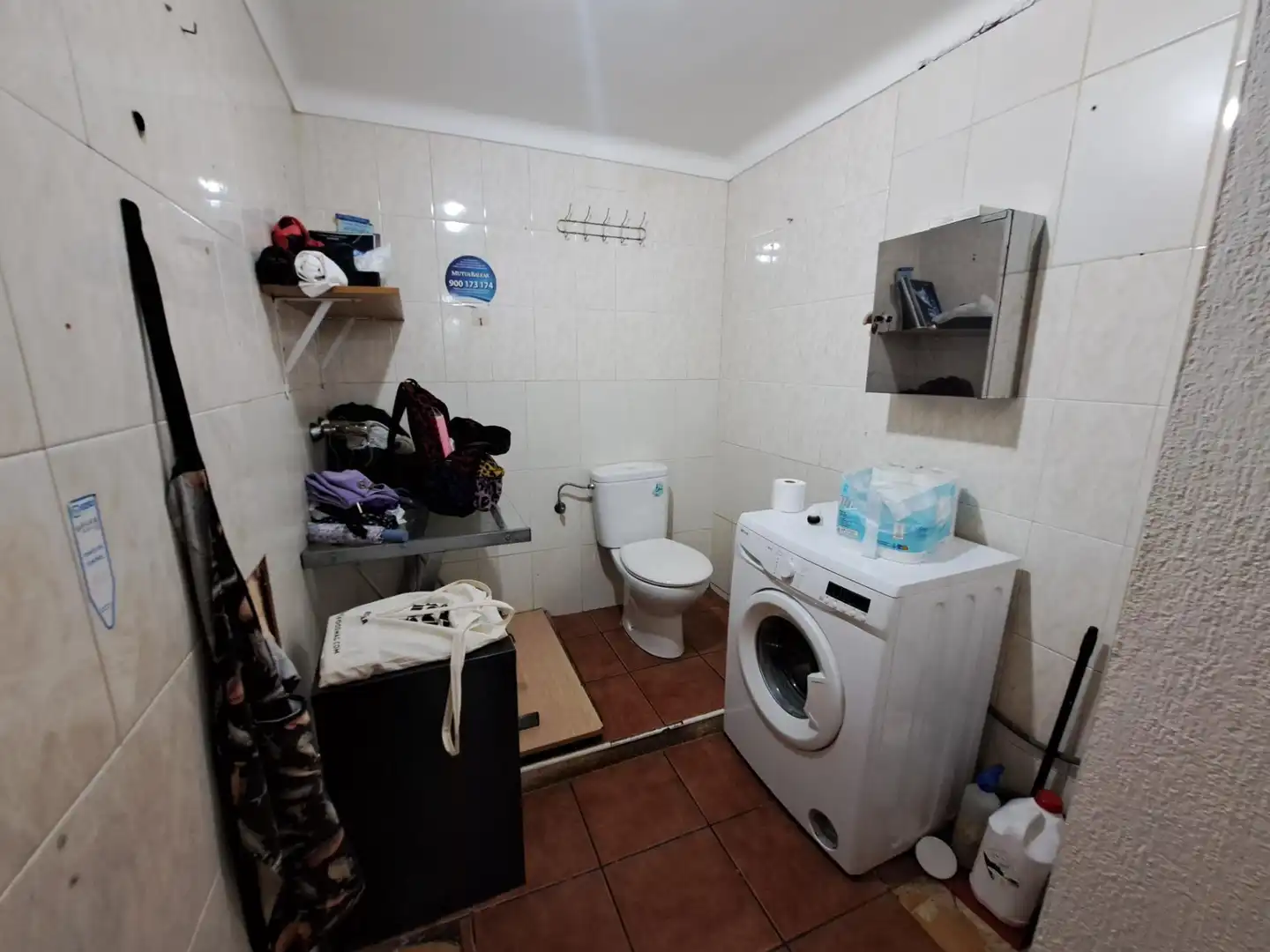 Baño de Local de alquiler en Santa María del Camí con Amueblado