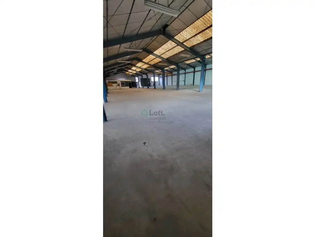 Industrial building to rent in La Estación, imagen 5