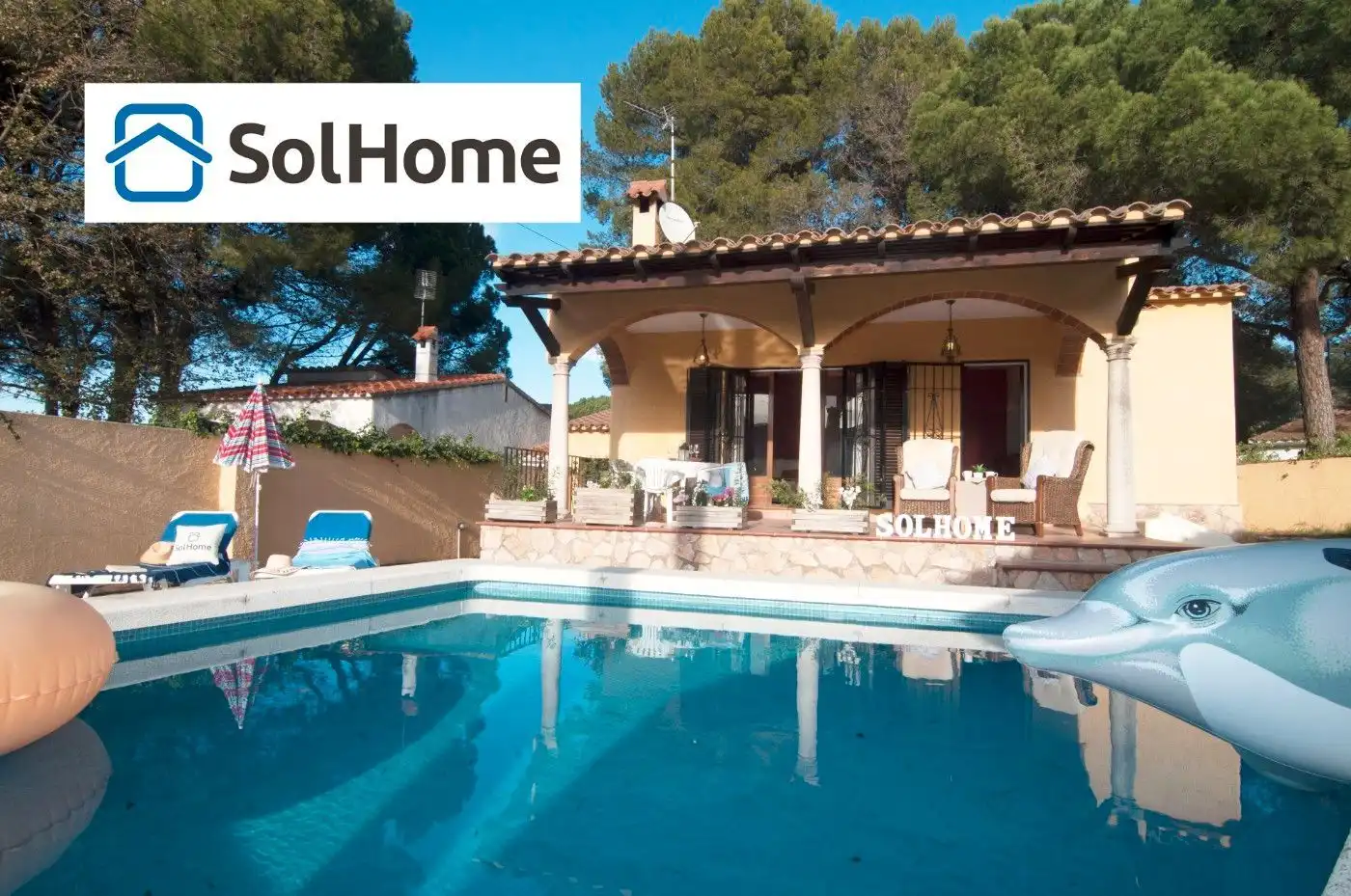 Casa con piscina en venta en Passatge Pi Gran 7B