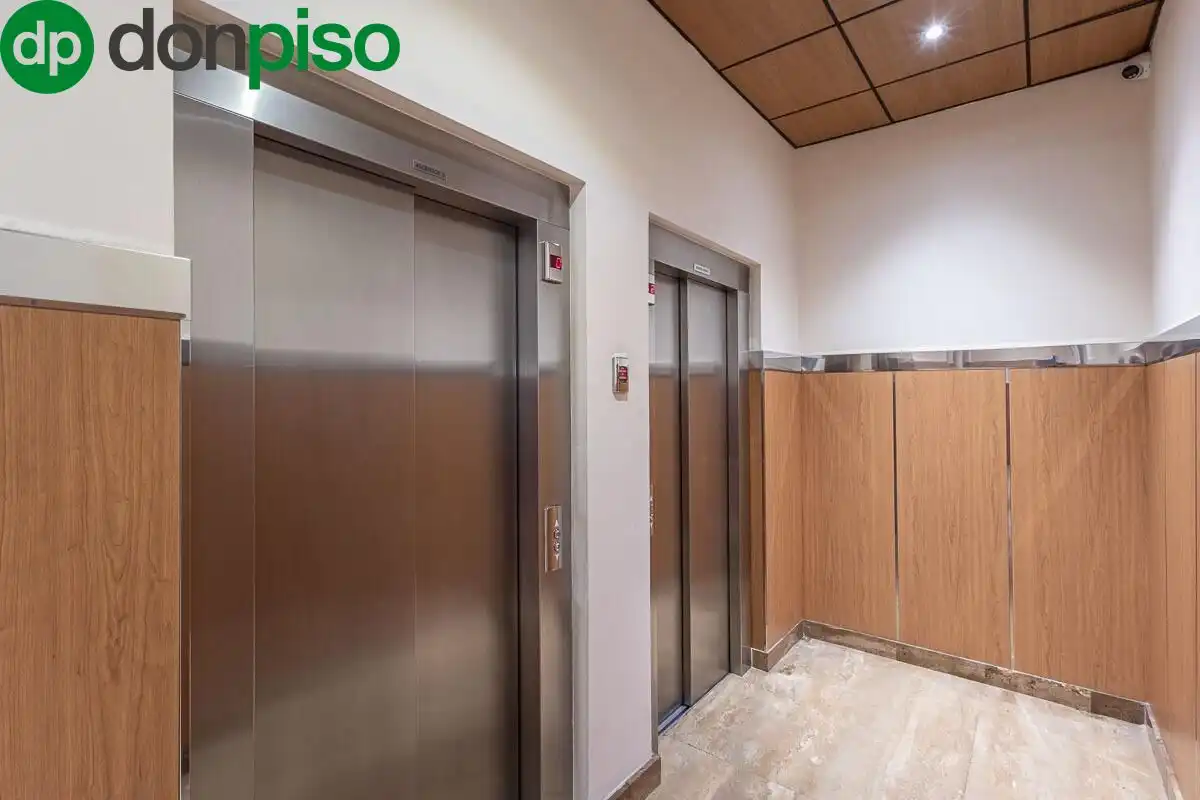 Flat for sale in Granada