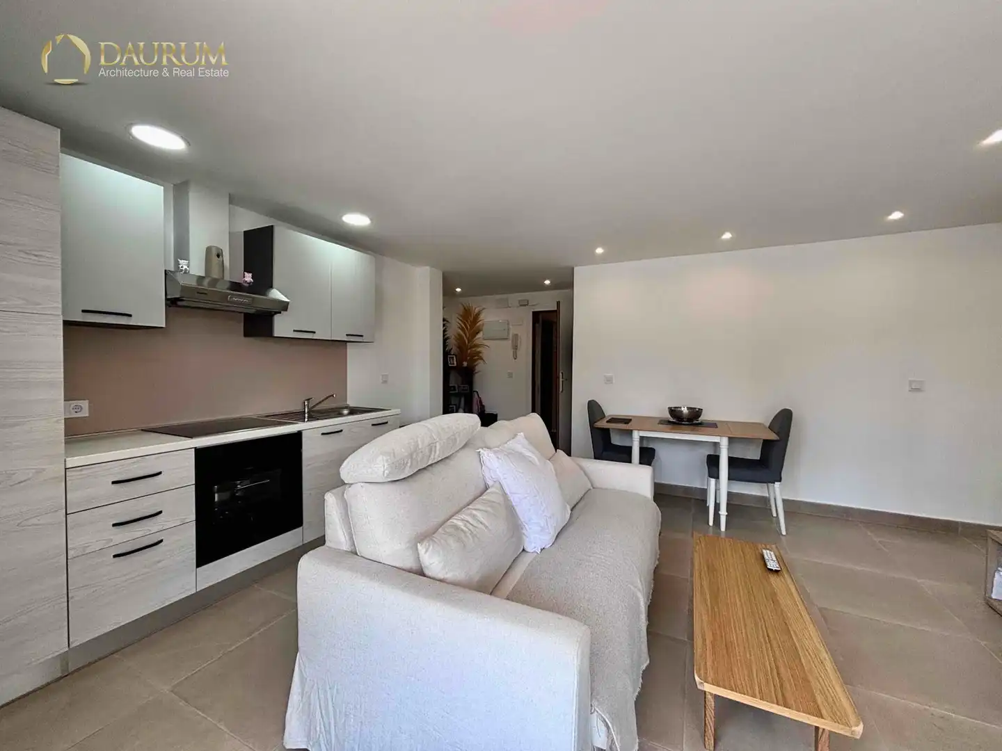 Sala de estar de Piso en venta en Torremolinos con Aire acondicionado y Terraza
