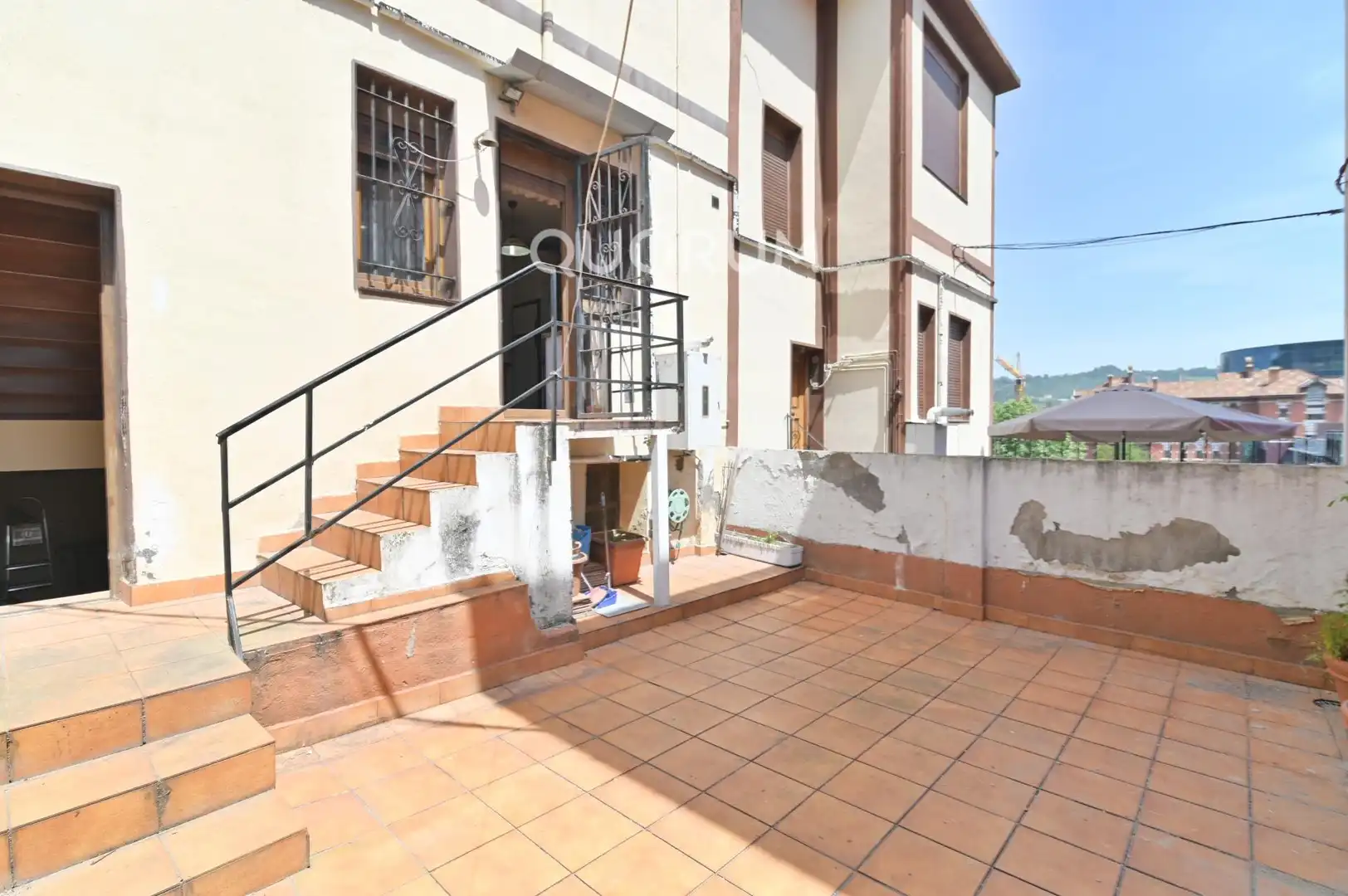 Vista exterior de Casa adosada en venda en Bilbao  amb Calefacció, Jardí privat i Terrassa
