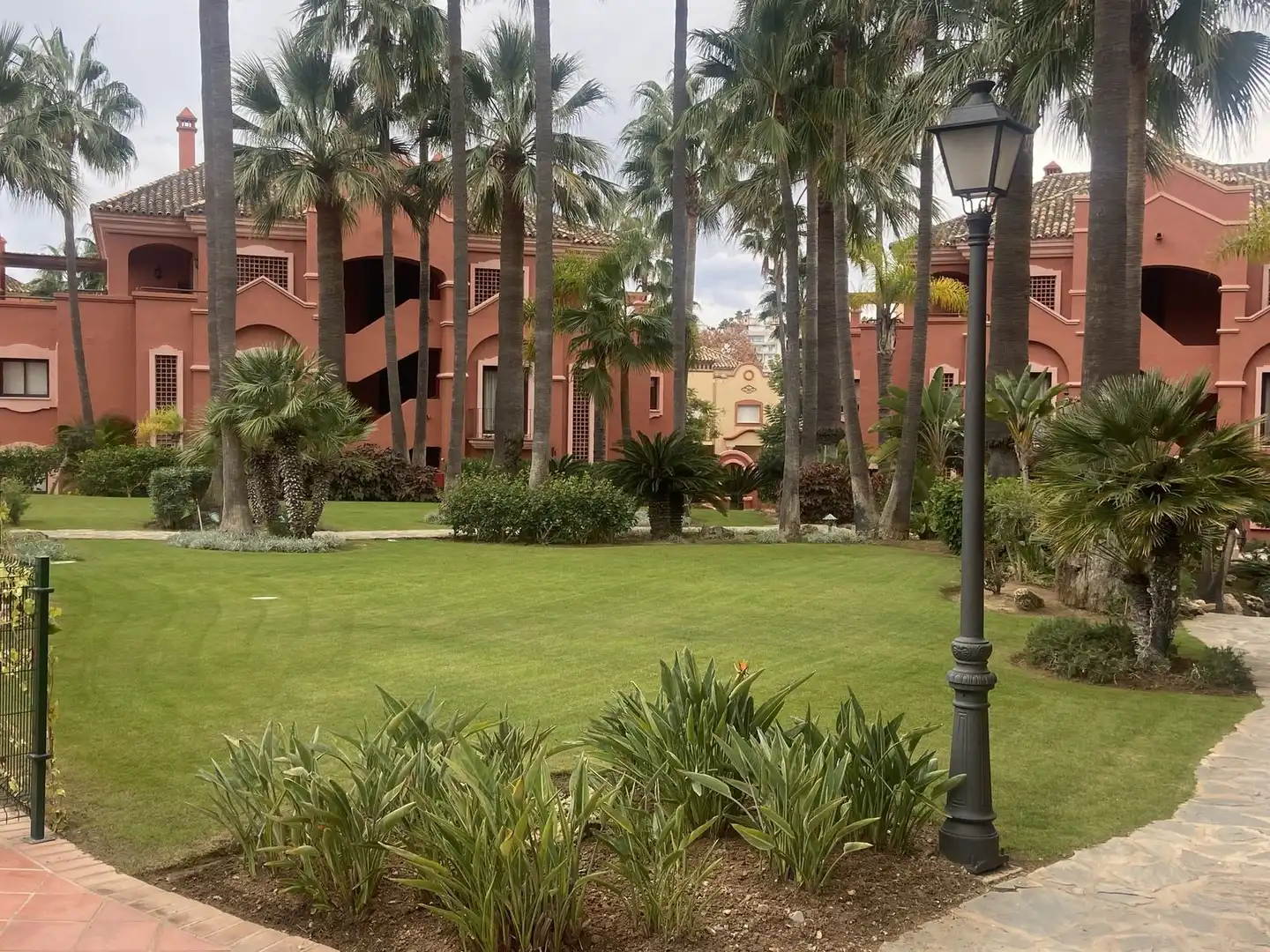 Apartament amb piscina en venda a Nueva Andalucía, imagen 31