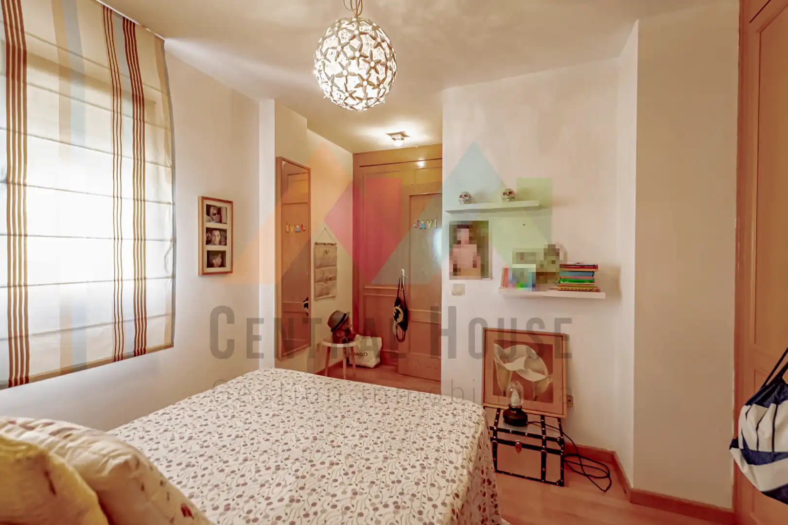 Habitación de Casa adosada en venta en Guadalajara con Aire acondicionado, Calefacción y Jardín privado