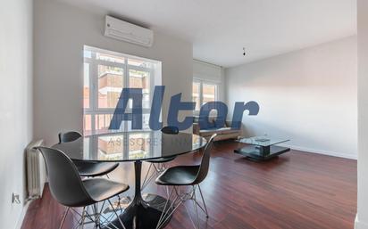 Bedroom of Flat for sale in  Madrid Capital  with Air Conditioner and Heating