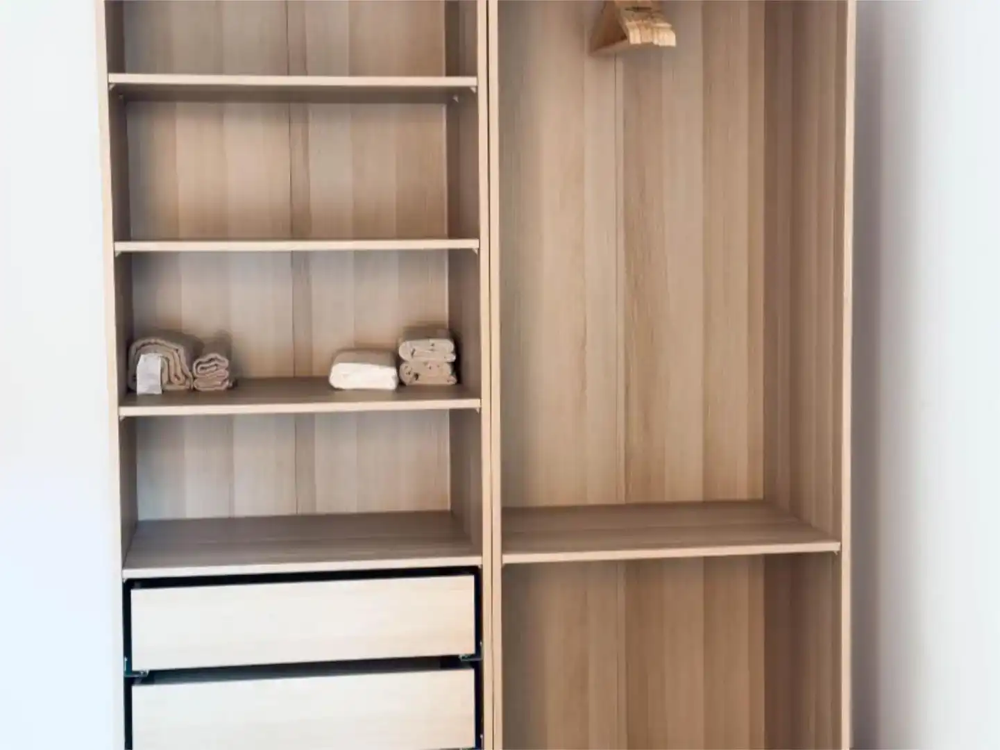 Schlafzimmer von Wohnung zur Miete in  Murcia Capital mit Klimaanlage und Balkon
