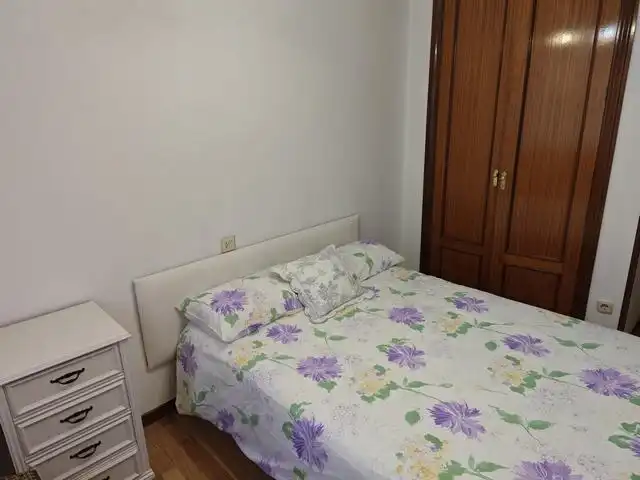 Habitación de Piso de alquiler en Ames con Calefacción, Parquet y Amueblado