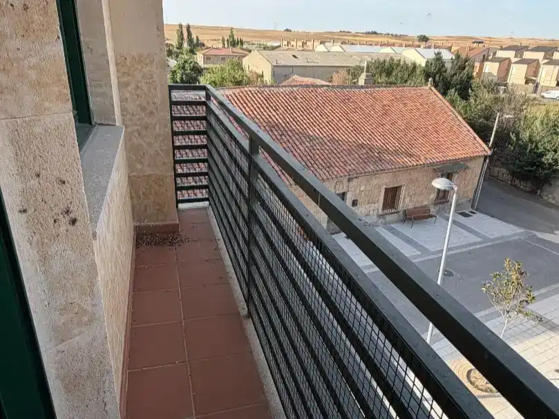 Terraza de Piso en venta en Villamayor con Balcón