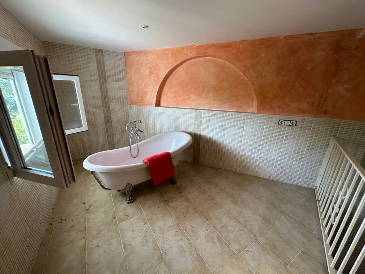 Bany de Casa o xalet en venda en Alcalà de Xivert amb Aire condicionat, Calefacció i Jardí privat