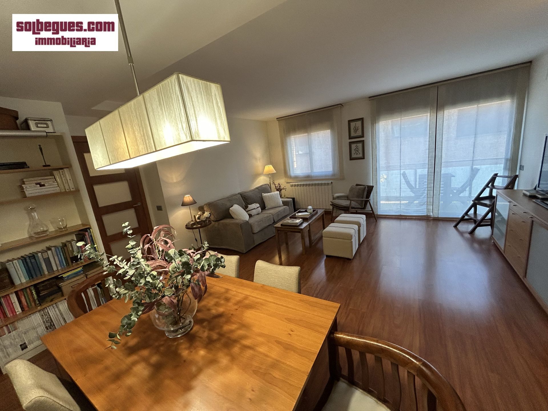 Sala de estar de Dúplex en venta en Begues con Calefacción, Terraza y Trastero