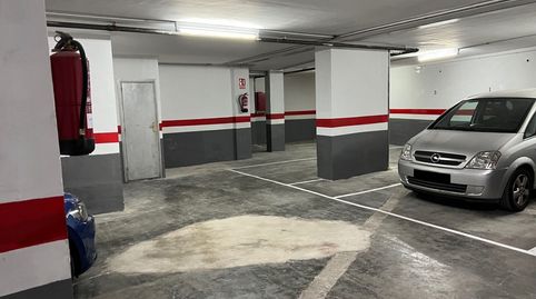 Foto 4 de Garaje de alquiler en Autonomia, Llefià, Badalona