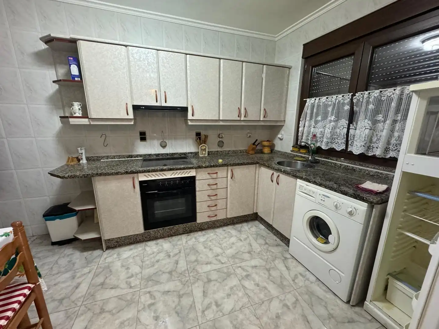 Kitchen of Houses for sale in Vega de Espinareda  with Heating