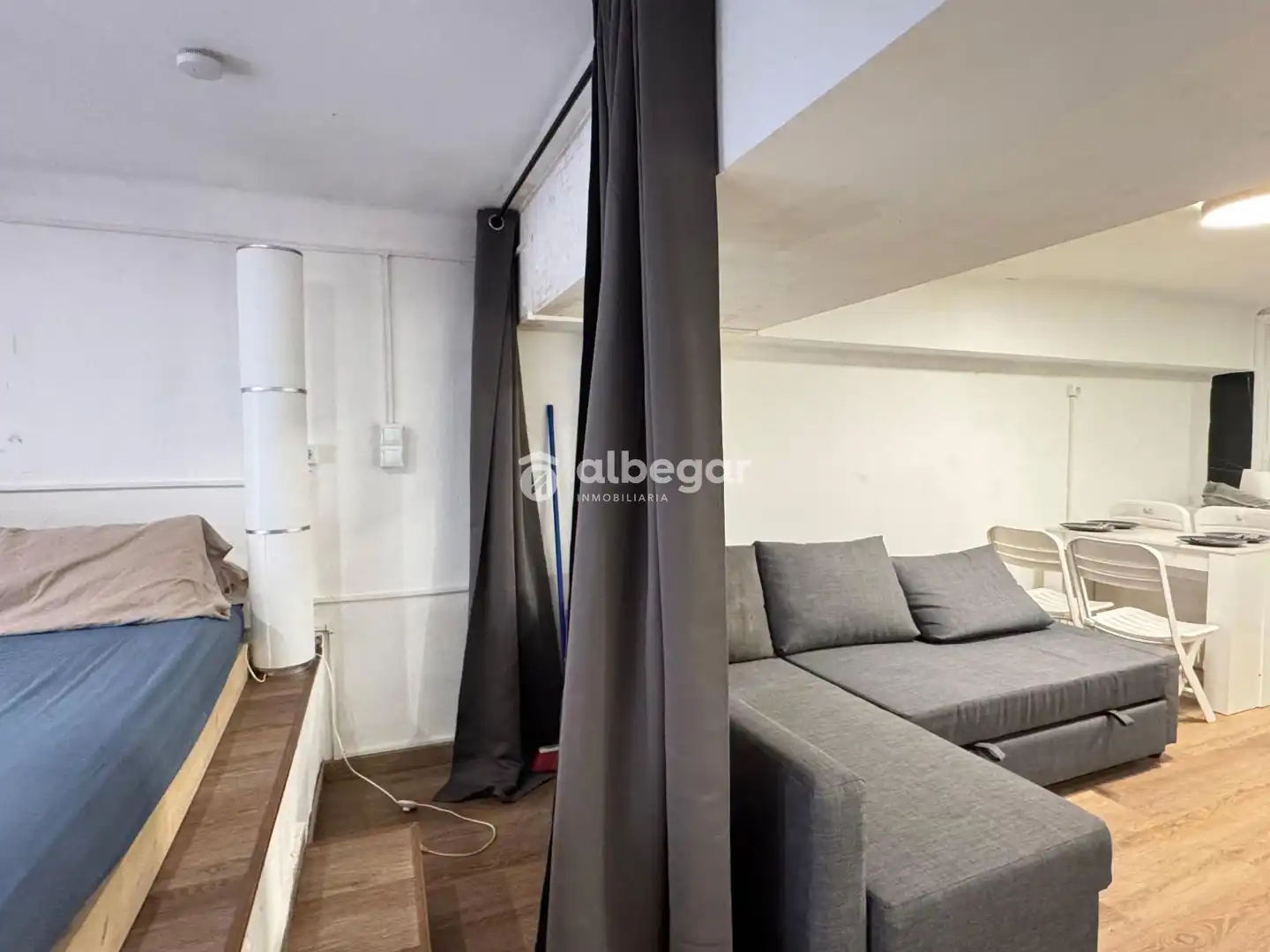 Habitación de Oficina en venta en Valencia con Aire acondicionado y Amueblado