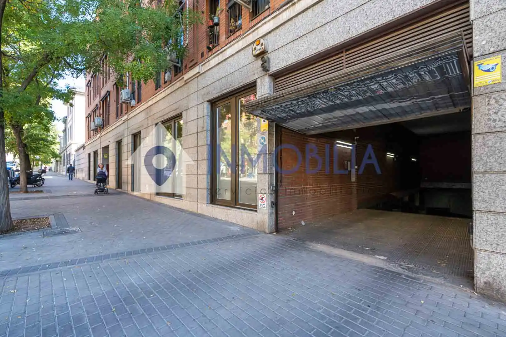 Exterior view of Buildings for sale in Centro