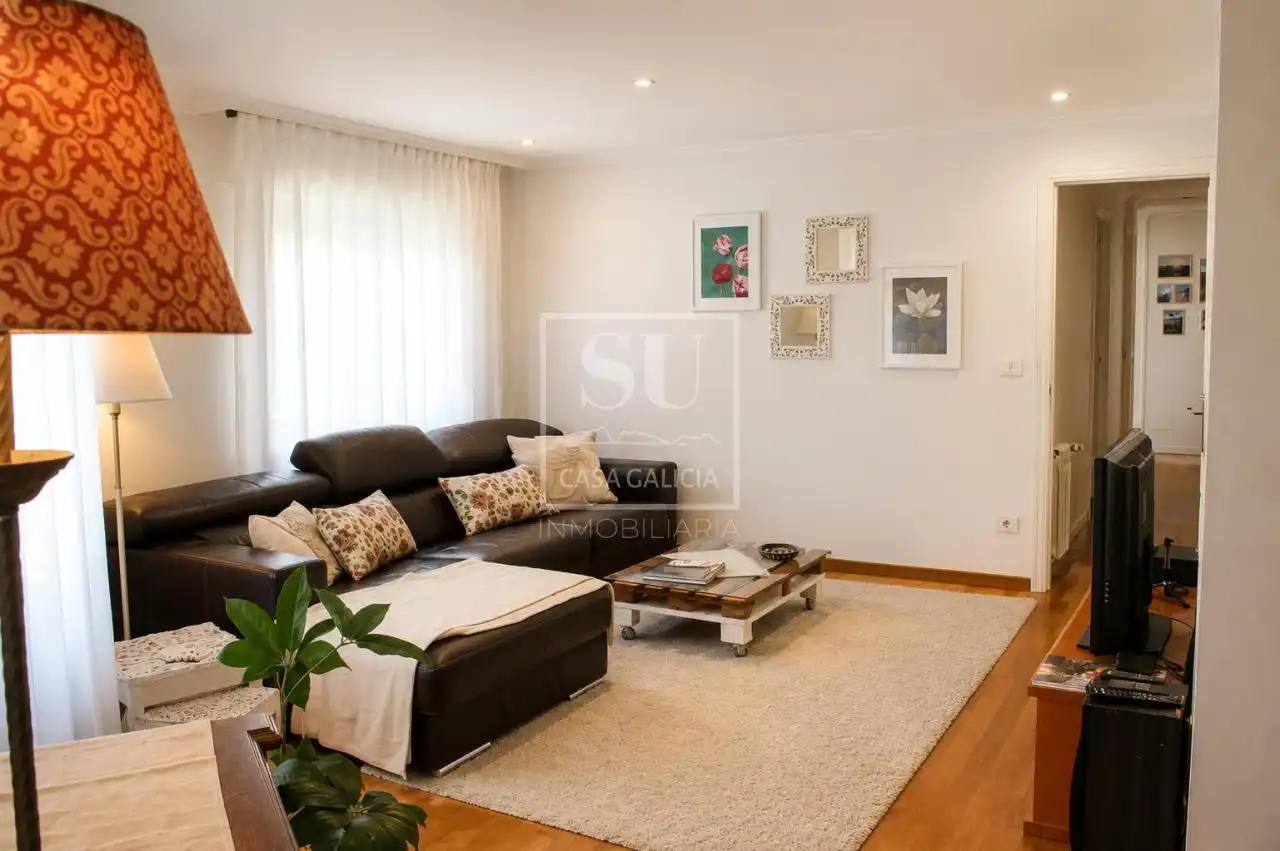 Sala de estar de Casa o chalet en venta en Gondomar con Calefacción, Jardín privado y Trastero