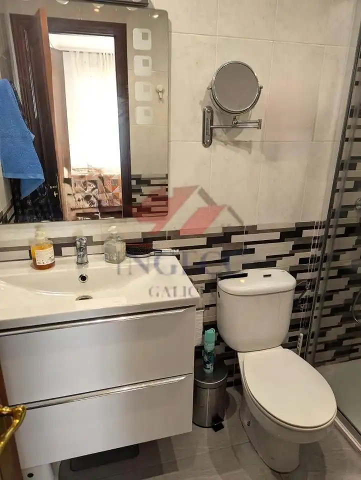 Baño de Piso en venta en Miño con Calefacción, Parquet y Terraza