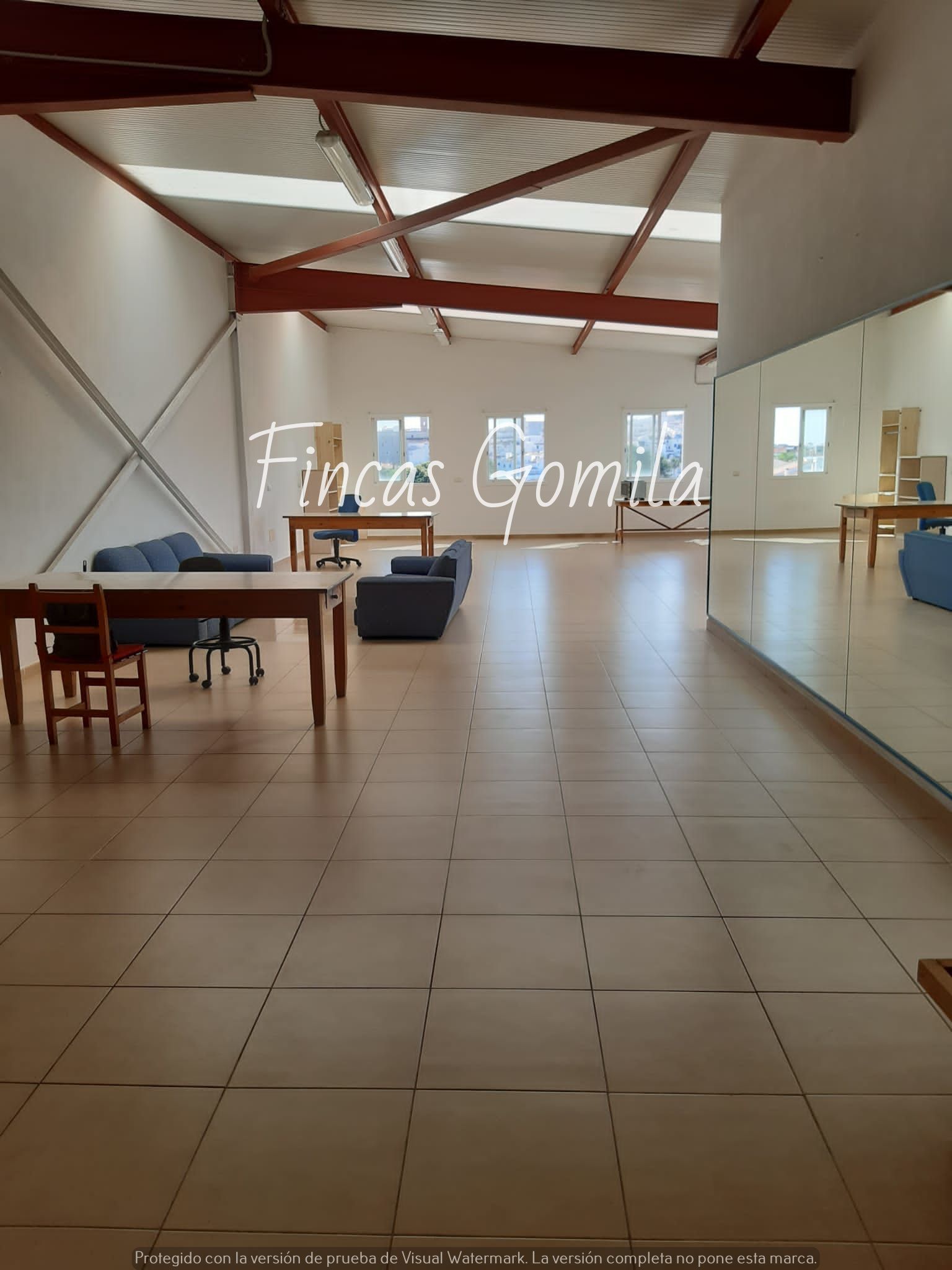 Oficina de lloguer en Alaior