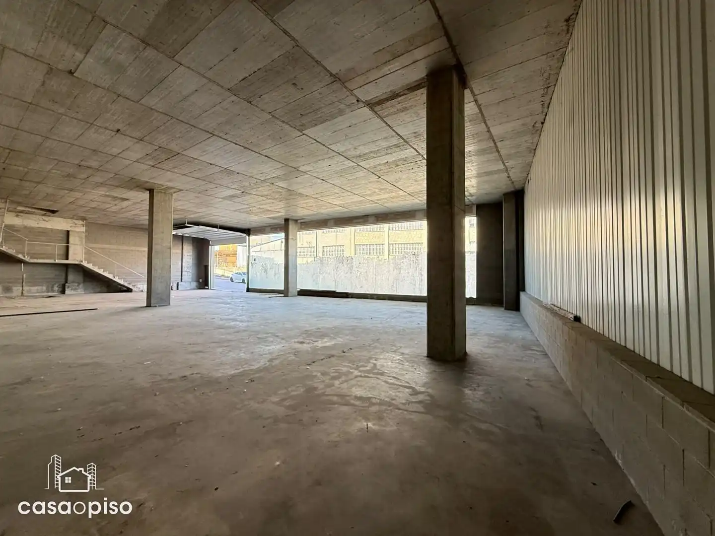 Industriegebäude zur Miete in SATURN, imagen 10