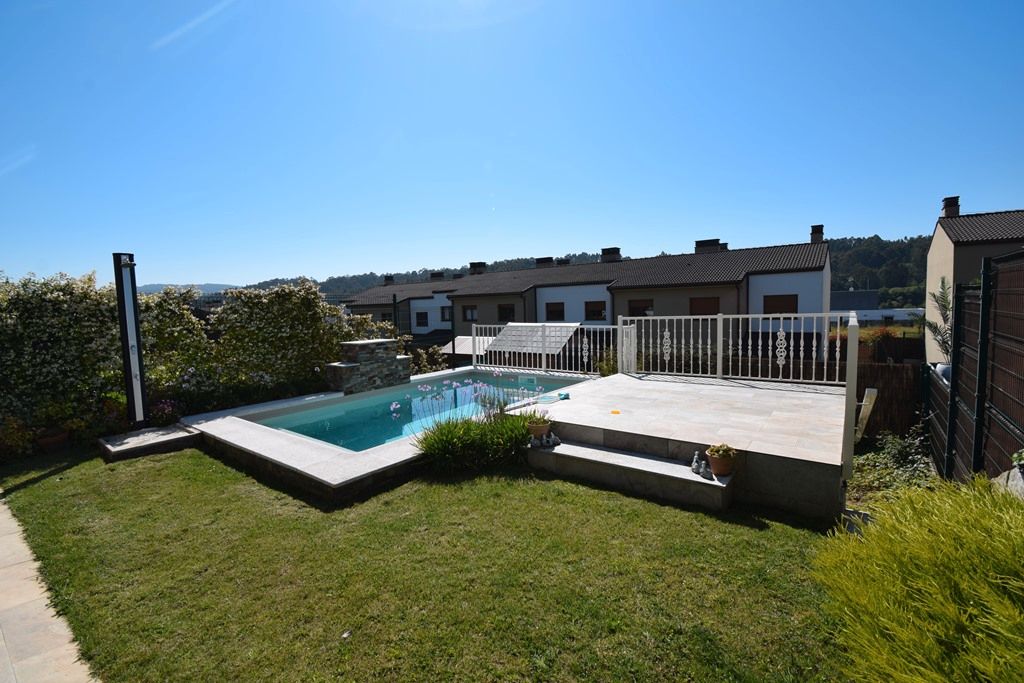 Swimming pool of House or chalet for sale in Miño  with Heating, Private garden and Terrace