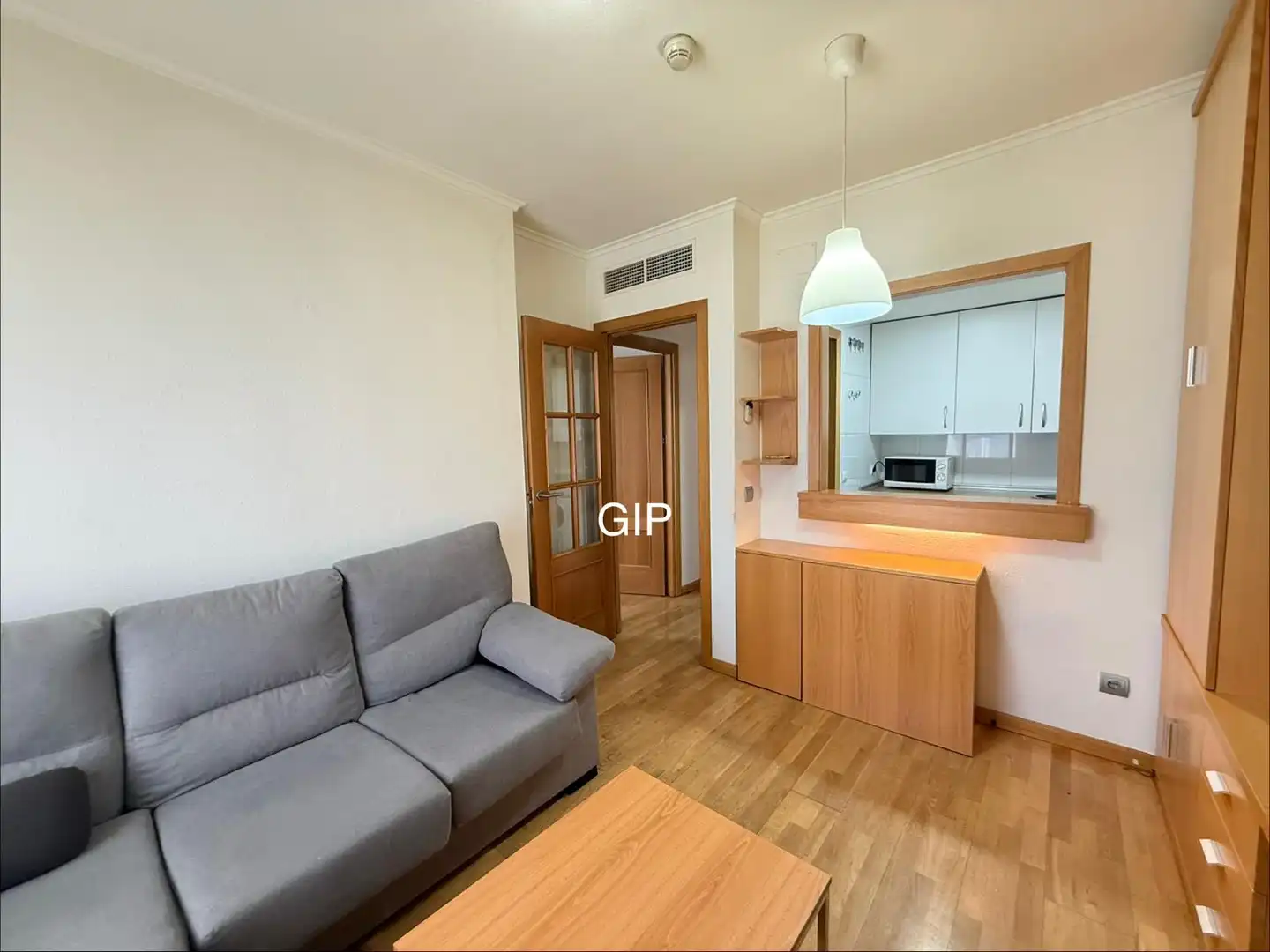 Apartament de lloguer a Calle de Samaniego, 12, Rejas