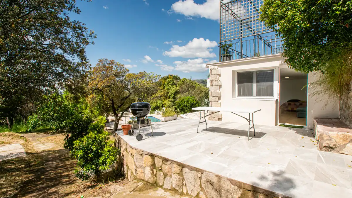 Terrassa de Casa o xalet en venda en Fresnedillas de la Oliva amb Aire condicionat, Calefacció i Jardí privat