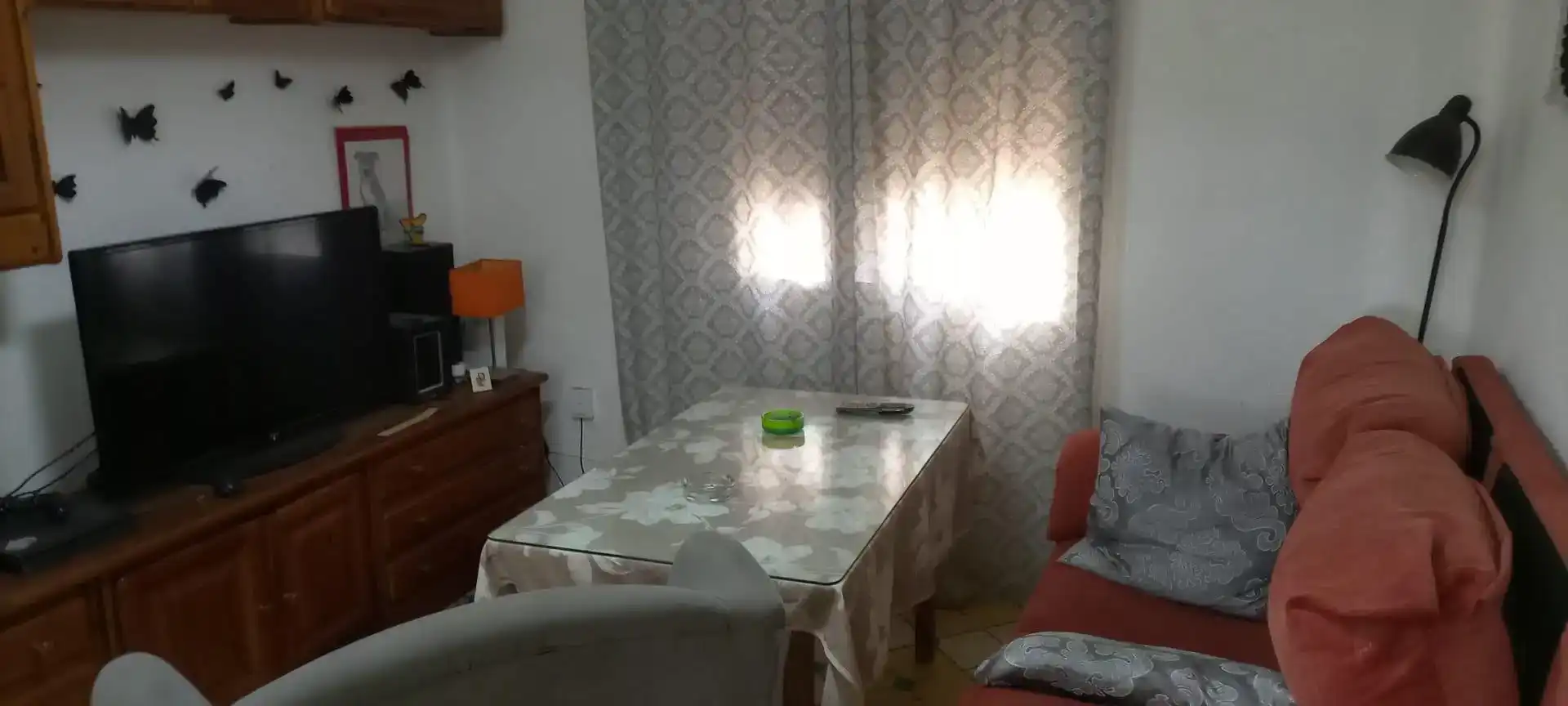 Sala de estar de Piso para compartir en Dos Hermanas con Aire acondicionado, Amueblado y Horno