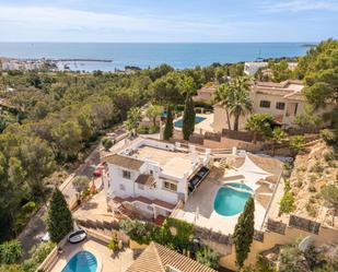 Vista exterior de Casa o xalet en venda en Calvià amb Aire condicionat, Terrassa i Piscina