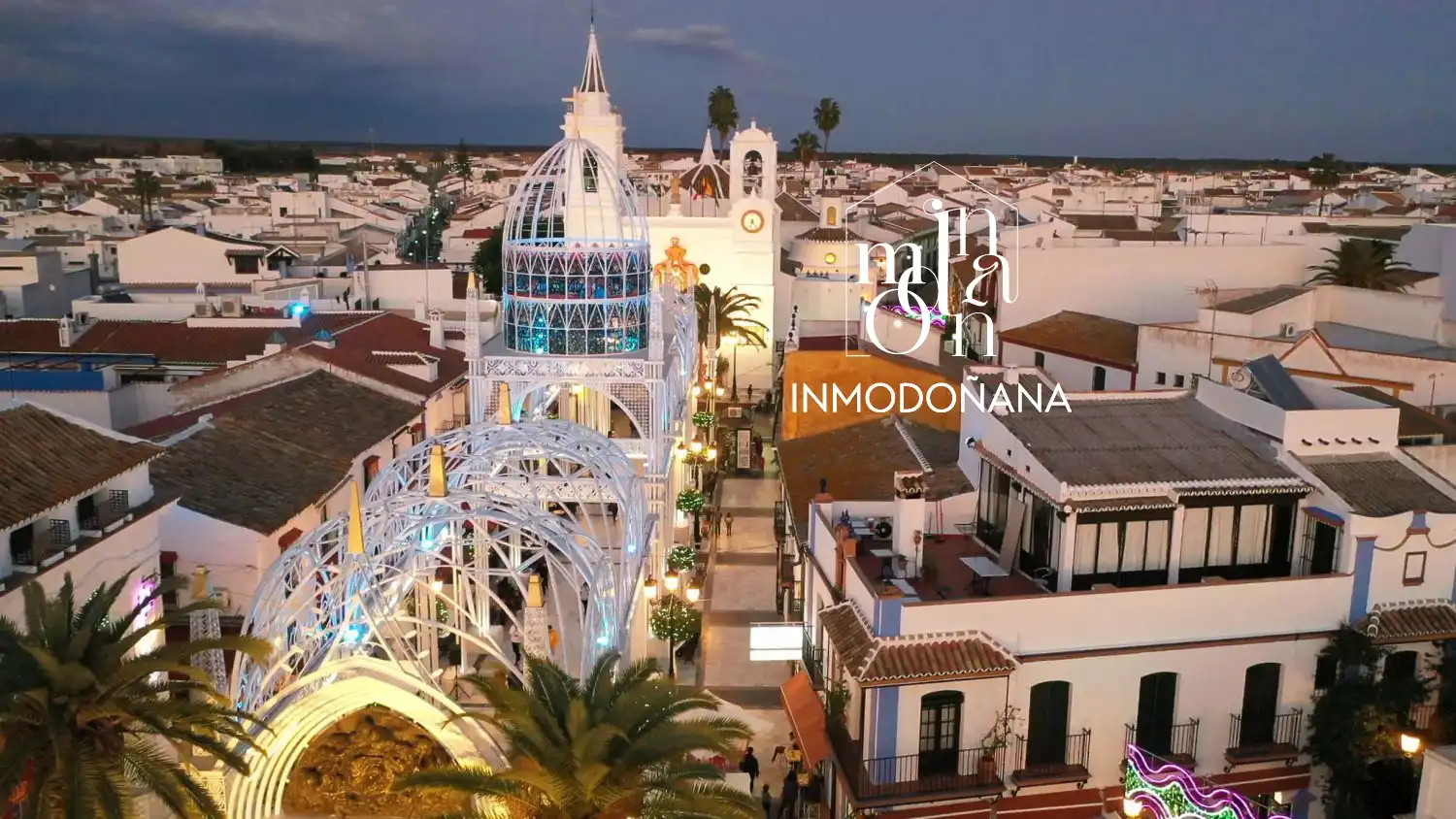 Vista exterior de Casa adosada en venta en Almonte con Aire acondicionado, Trastero y Piscina comunitaria