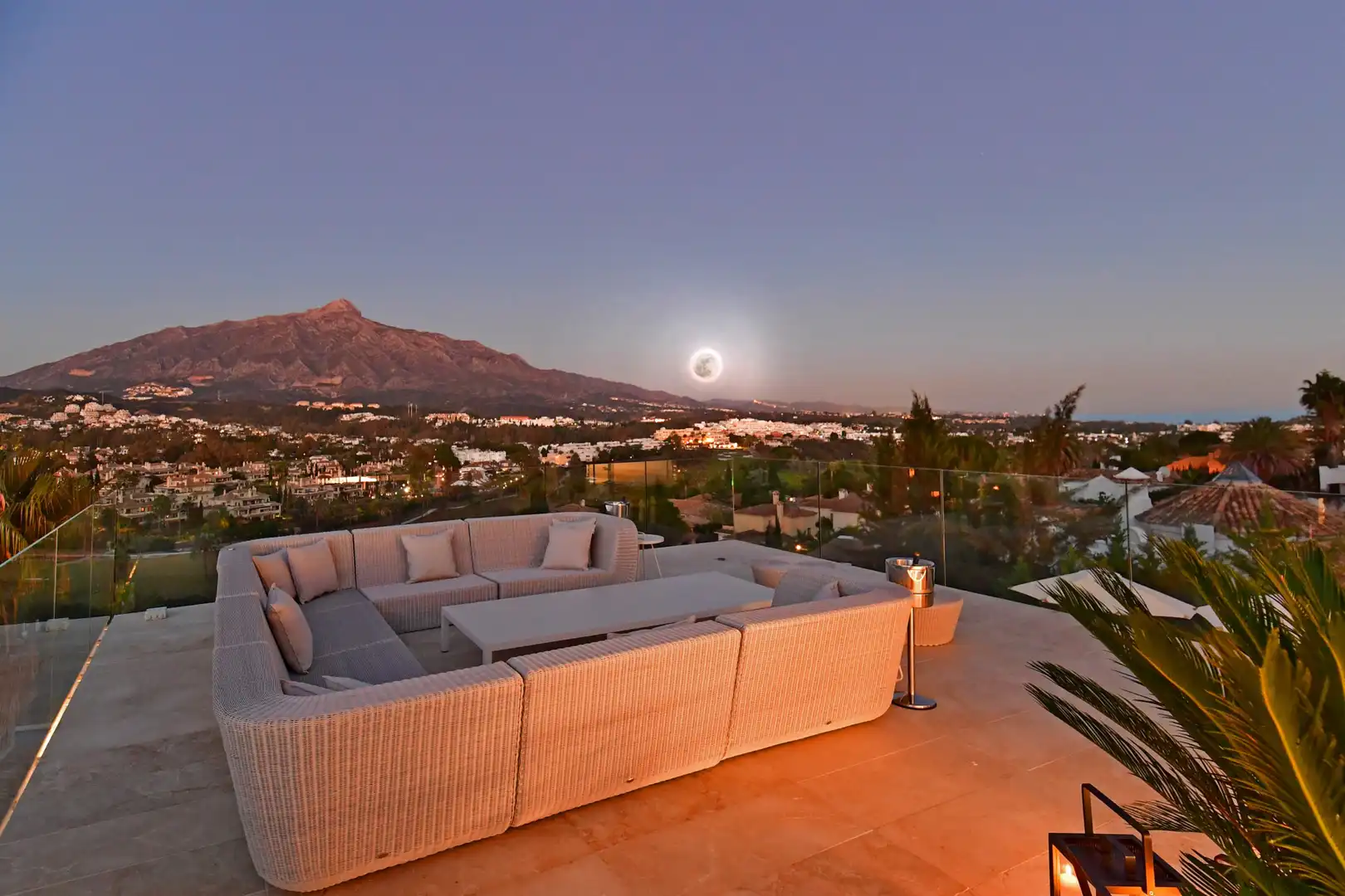 House with pool for sale in Nueva Andalucía, imagen 51