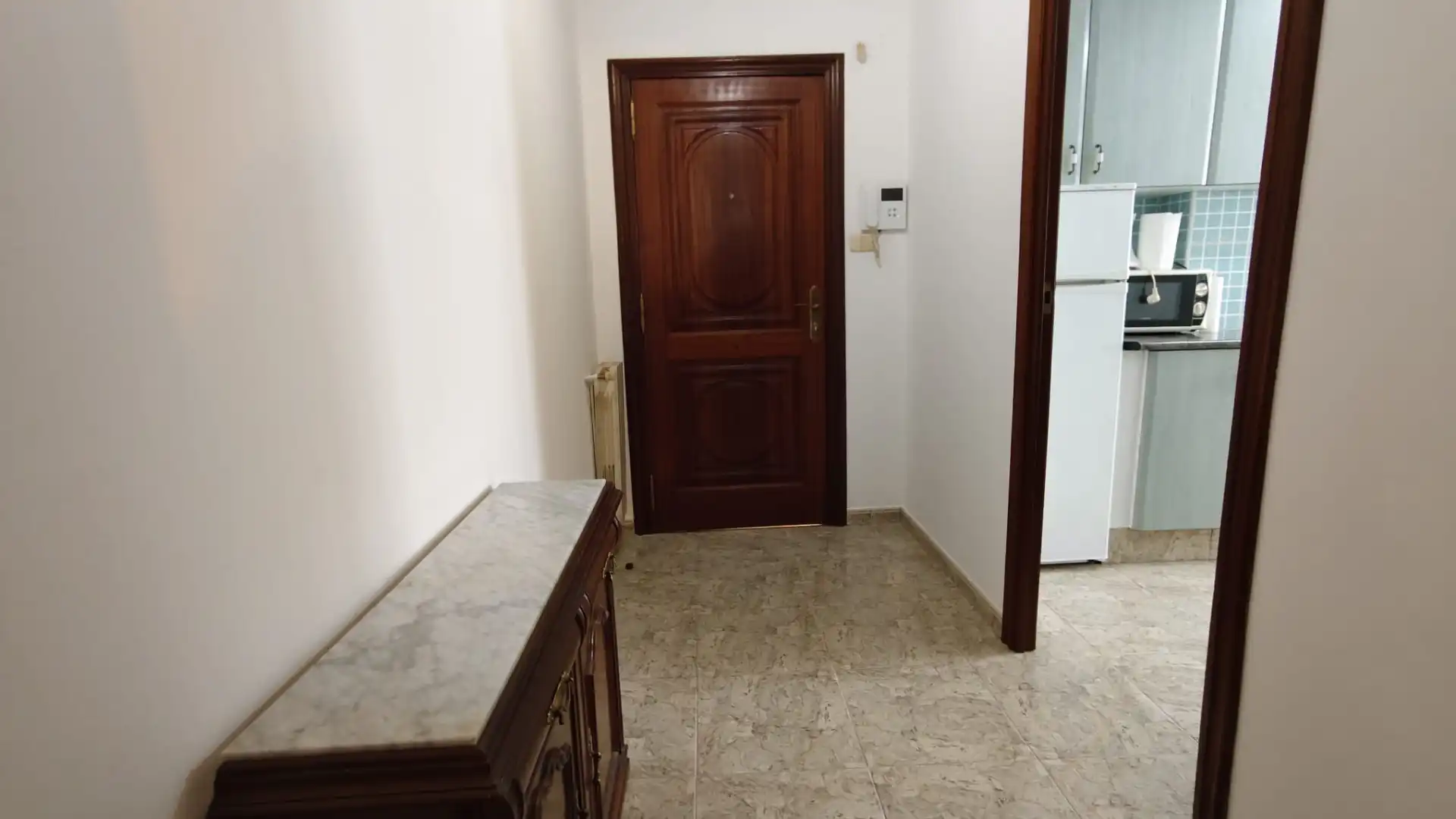 Flat for rent in Santiago de Compostela   with Heating, Furnished and Oven