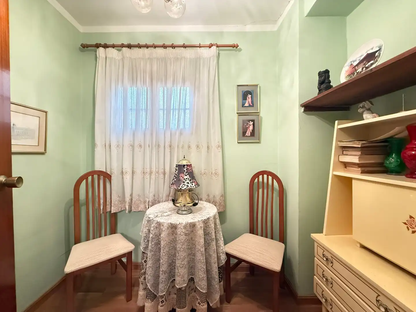 Habitación de Ático en venta en Caspe con Aire acondicionado, Calefacción y Amueblado