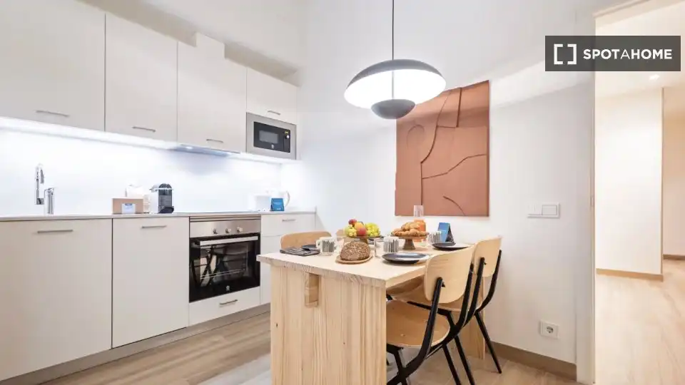 Flat with terrace to rent in Eixample, imagen 5