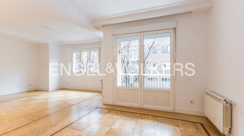 Photo 3 of Apartment for sale in El Viso, Madrid