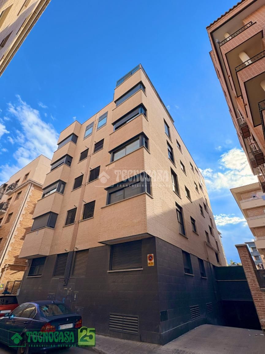 Vista exterior de Pis en venda en Ocaña amb Aire condicionat