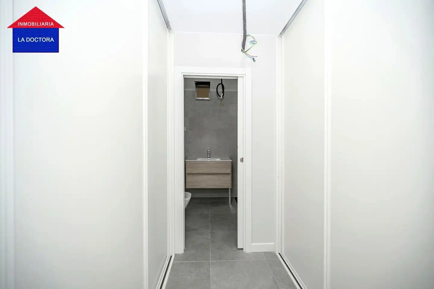 Baño de Casa adosada en venta en Villamantilla con Aire acondicionado, Calefacción y Jardín privado