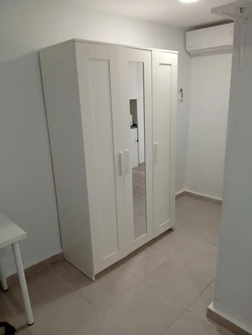 Schlafzimmer von Wohnungen zur untervermieten in Murcia mit Klimaanlage, Möbliert und Ofen