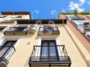 Piso con ascensor en alquiler en Centro