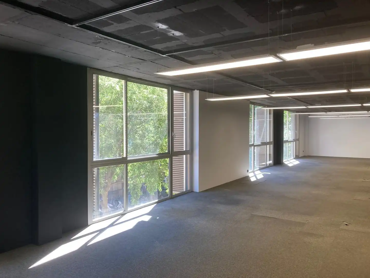 Office space to rent in PAU CLARIS 99-101, imagen 3
