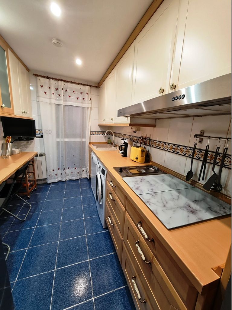 Kitchen of Flat for sale in Fuenlabrada  with Air Conditioner, Heating and Private garden