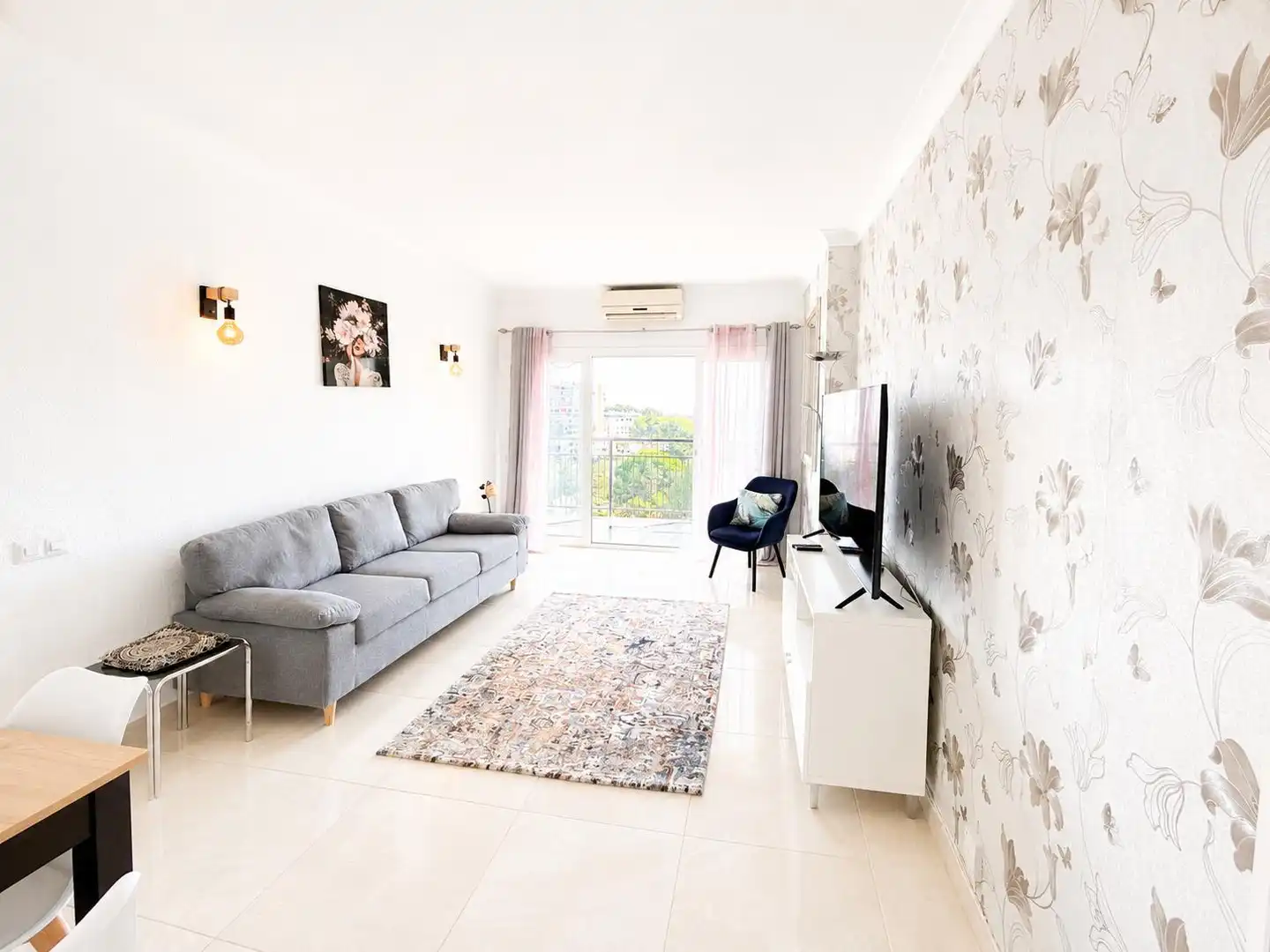 Wohnzimmer von Dachboden zum Verkauf in Benalmádena mit Möbliert und Gemeinschaftspool