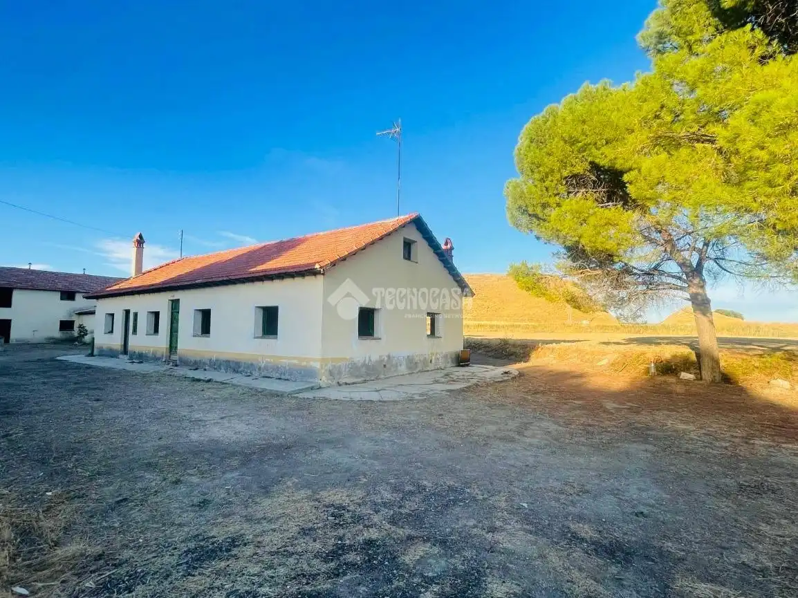 Vista exterior de Casa o xalet en venda en Seseña