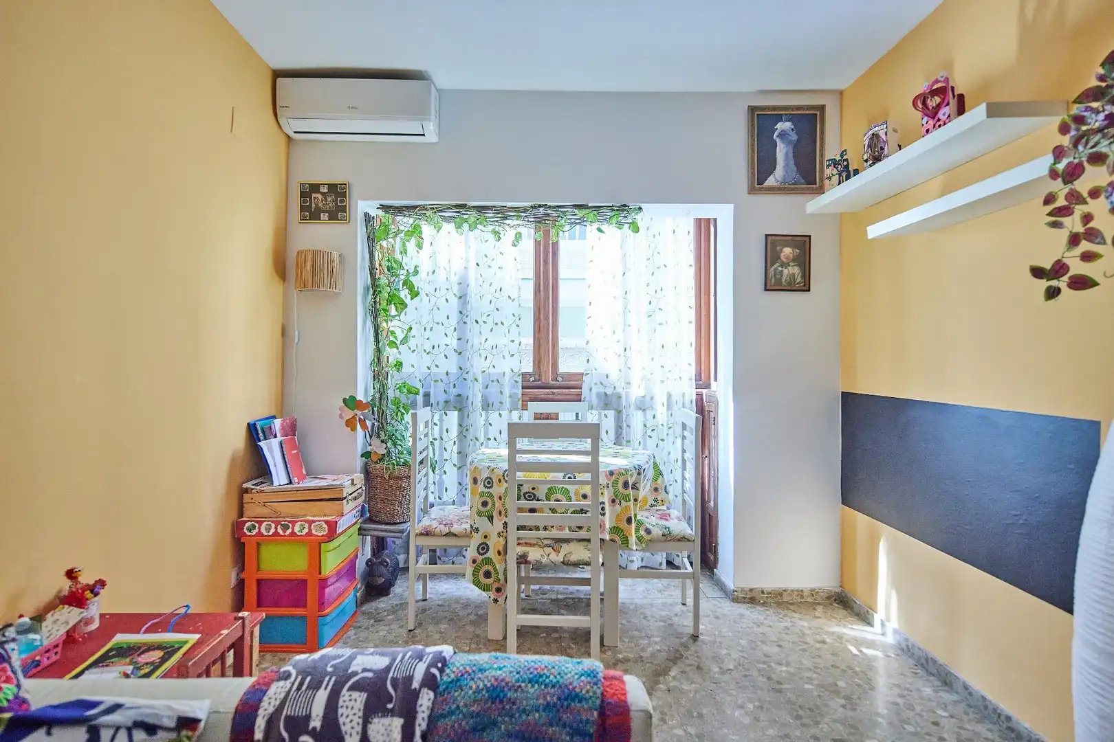 Sala d'estar de Pis en venda en Cádiz amb Aire condicionat i Balcó