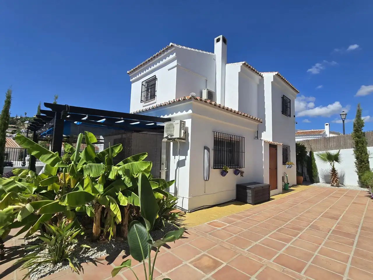 Casa con piscina en venta en Alcaucín, imagen 5